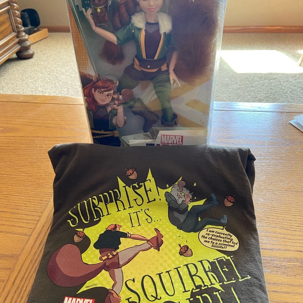 New in box Squirrel Girl action figure and Squirrel girl tee - Picture 1 of 5